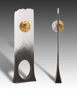 Submission by Alan Revere for the 2004 sphere American Jewelry Design Council Project