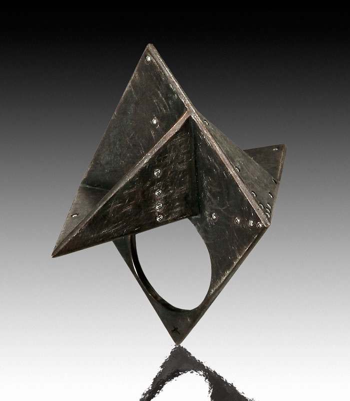 Submission by Christoph Krahenmann for the 2005 pyramid American Jewelry Design Council Project