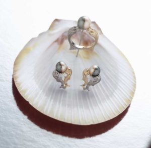 Submission by Paul Robilotti for the 2000 water American Jewelry Design Council Project