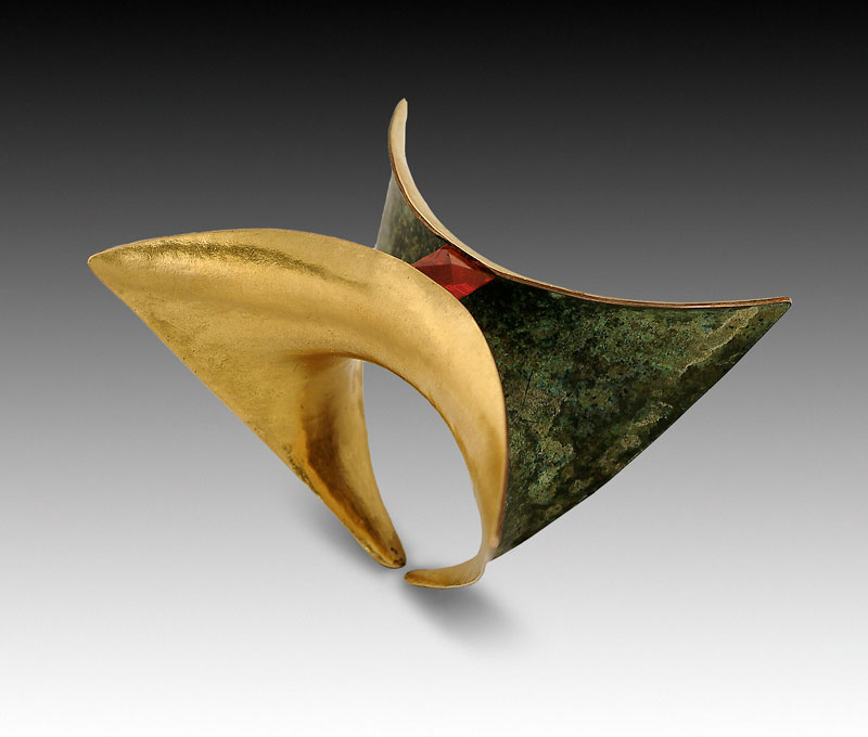 Submission by Michael Good for the 2005 pyramid American Jewelry Design Council Project